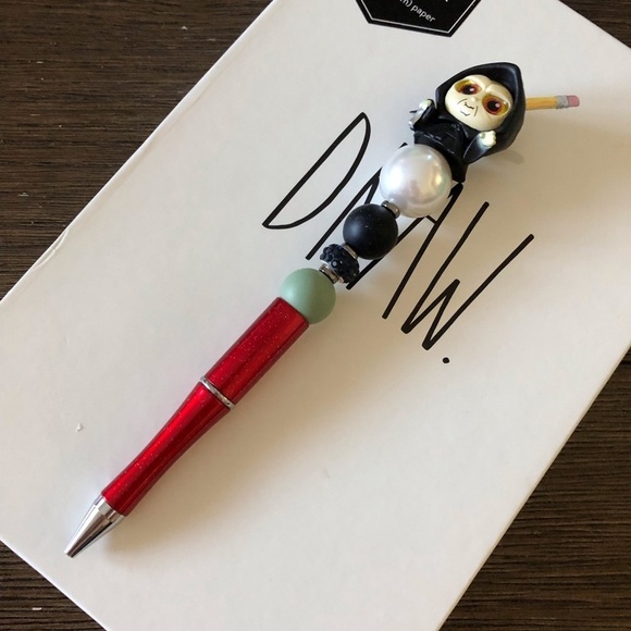 Disney Doorables: Star Wars: Emperor Palpatine handmade beaded pen - Picture 2 of 3